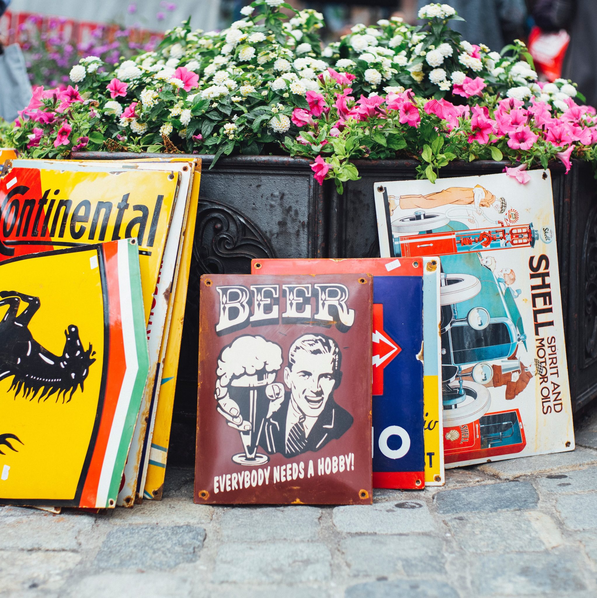 8 Most Unique Furniture Stores in 2023 Relaxing Decor