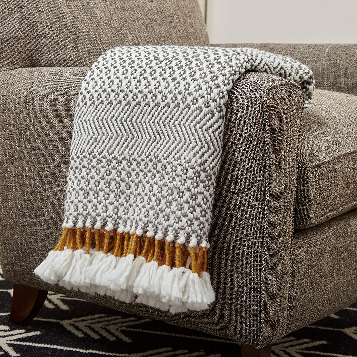 16 Most Comfortable Blankets Softest Blankets Out There